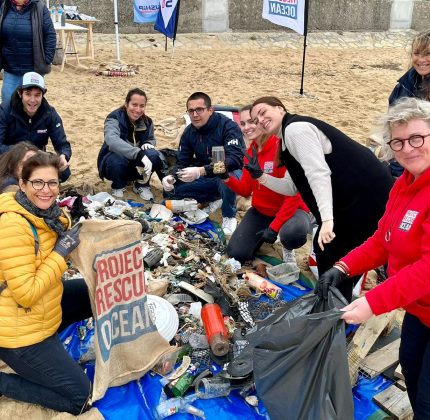 [ENVIRONNEMENT] Plus de 100 kilos de déchets ramassés sur la plage du Betey !