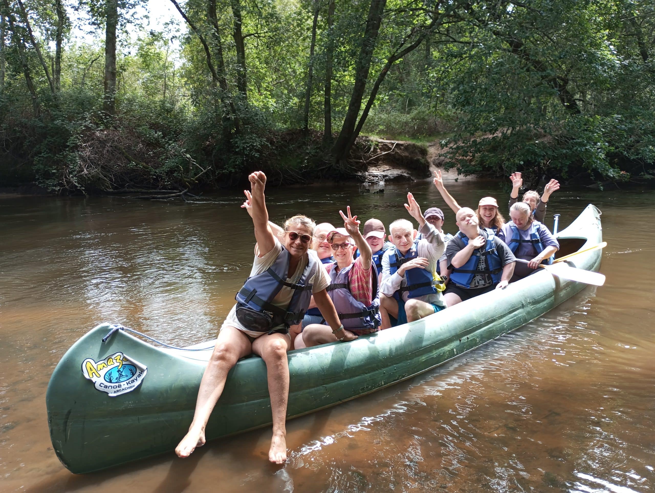 [ACTIVITÉ] Le Foyer de Gujan-Mestras pagayent en pleine nature !