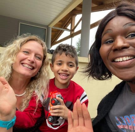 [ÉCOLE INCLUSIVE] 3 jeunes avec TSA font leur rentrée scolaire avec l’appui du Dispositif d’Autorégulation