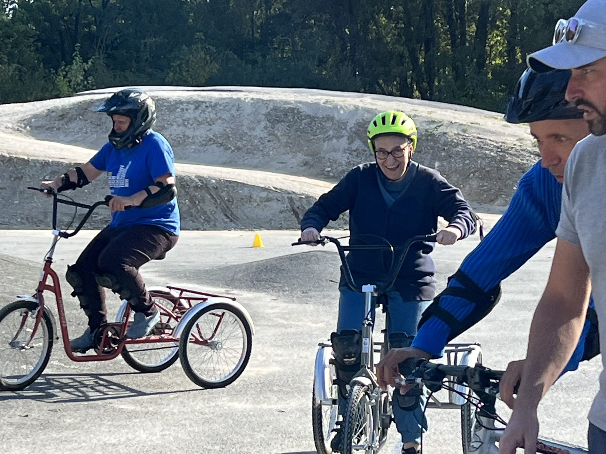 [SPORT ADAPTÉ] Le Foyer de Martignas-sur-Jalles découvre le para-cyclisme !