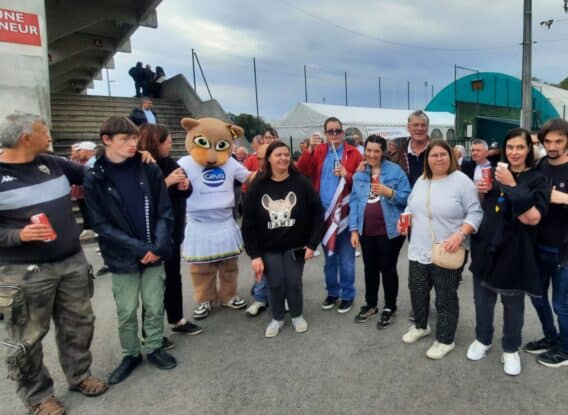 Au cœur du rugby féminin pour les FO de la Métropole