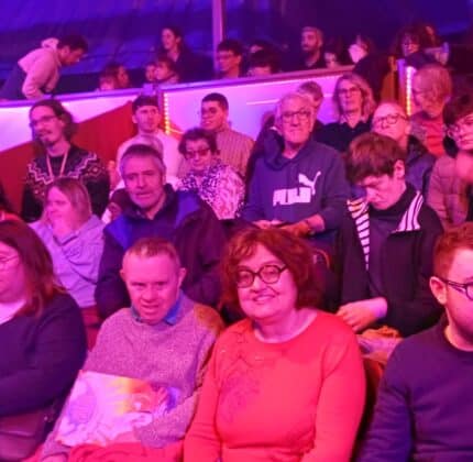 Le cirque Arlette Gruss émerveille les personnes accompagnées de l’Adapei 33 !